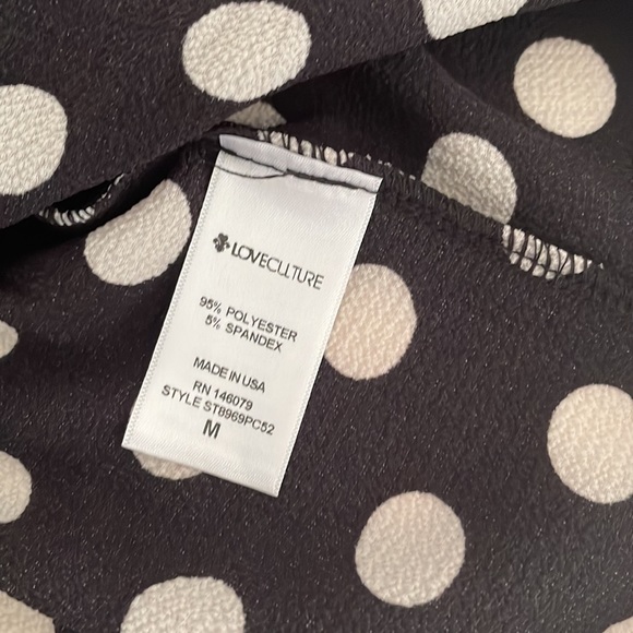 NWT LOVE CULTURE Spaghetti Strap Black & White Polka Dot Peplum V Neck Size M - Picture 6 of 8